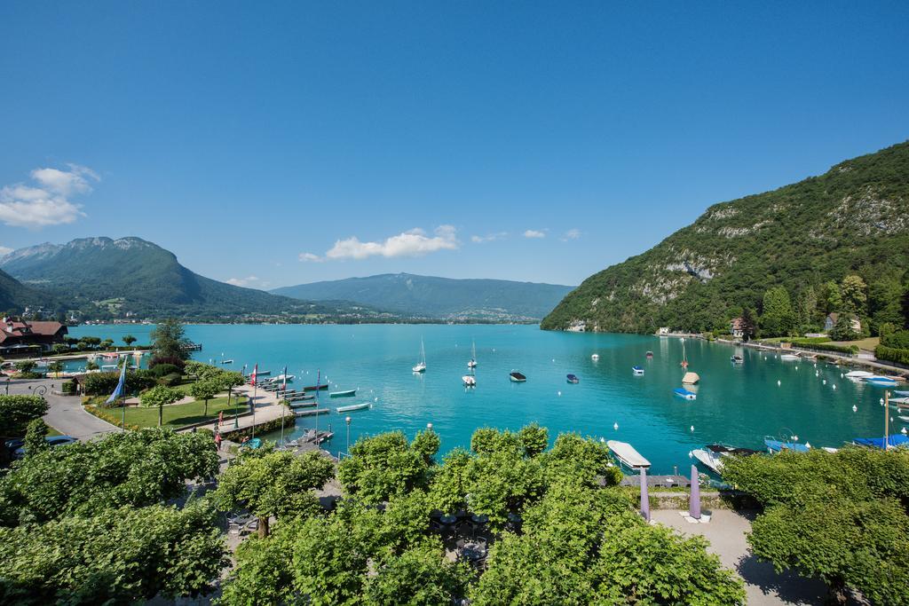 Abbaye De Талуар Екстериор снимка